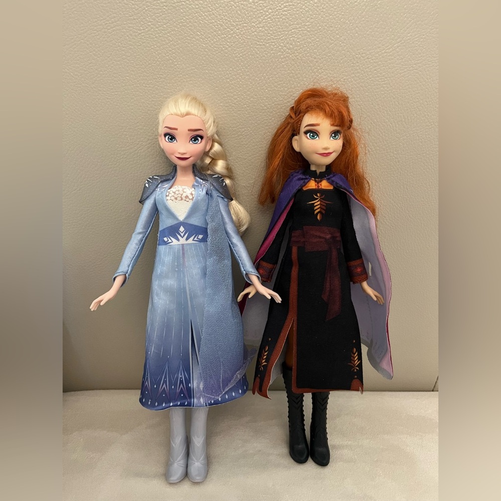 Disney Frozen II Anna and Elsa Dolls
